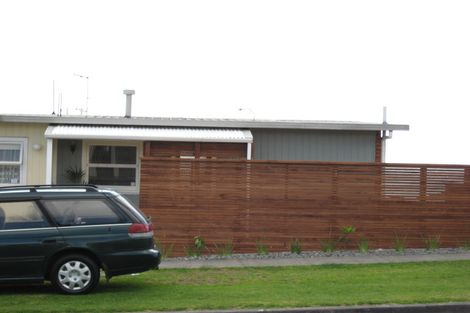 Photo of property in 23b Hamblyn Street, Strandon, New Plymouth, 4312