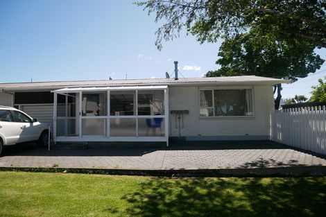 Photo of property in 2/2 Parklands Drive, Huntsbury, Christchurch, 8022