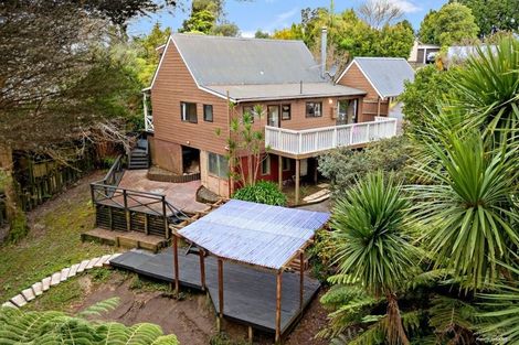 Photo of property in 27 Claverdon Drive, Massey, Auckland, 0614