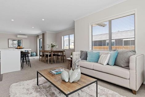 Photo of property in 9 Hills View Drive, Papamoa, 3118