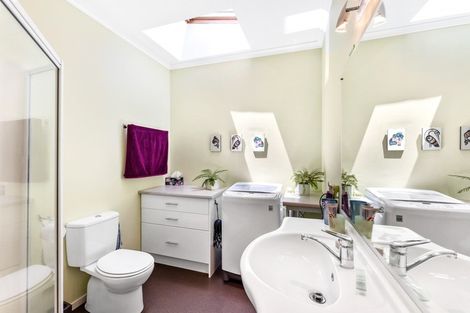 Photo of property in 151 Cockayne Road, Khandallah, Wellington, 6035