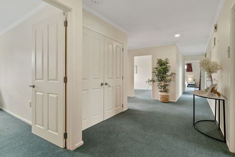 Photo of property in 6 Fenwick Crescent, Cromwell, 9310