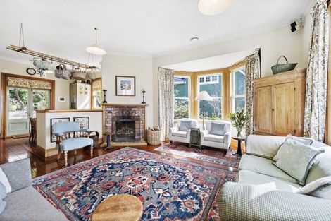 Photo of property in 129 Upland Road, Kelburn, Wellington, 6012