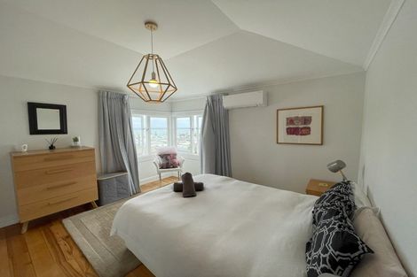 Photo of property in 11 Colenso Avenue, Hospital Hill, Napier, 4110