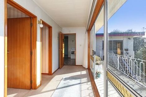 Photo of property in 72 Greenwood Road, Havelock North, 4130