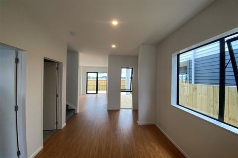 Photo of property in 9 Kairakau Street, Takanini, 2110