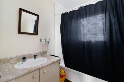 Photo of property in 11a Walker Road, Fairy Springs, Rotorua, 3015