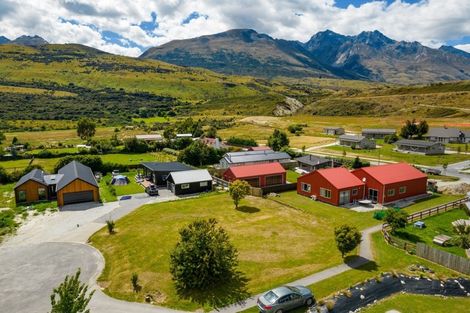 Photo of property in 13 Old Dairy Close, Glenorchy, 9372