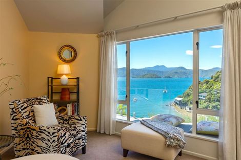 Photo of property in 2 Marina View Estate, Waikawa, Picton, 7281