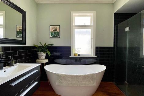 Photo of property in 4 Carnell Street, Napier South, Napier, 4110