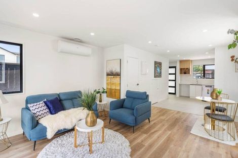 Photo of property in 2/18 Alexander Avenue, Papatoetoe, Auckland, 2025