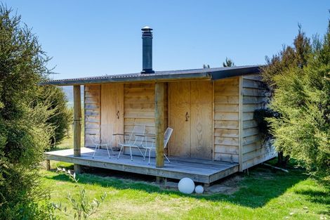 Photo of property in 242 Pukerangi Drive, Queensberry, Cromwell, 9383