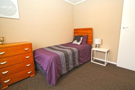 Photo of property in 37 Aberdeen Drive, Dinsdale, Hamilton, 3204