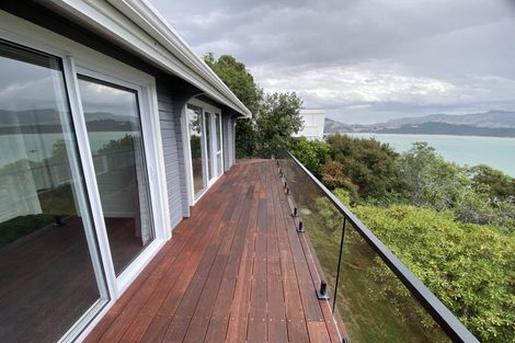 Photo of property in 31 Bayview Road, Charteris Bay, Lyttelton, 8971