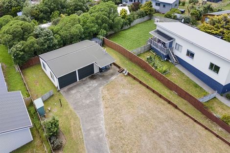 Photo of property in 8 Sylvia Way, Te Horo Beach, Otaki, 5581