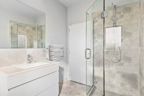 Photo of property in 111 Mutetai Road, Clarks Beach, 2122