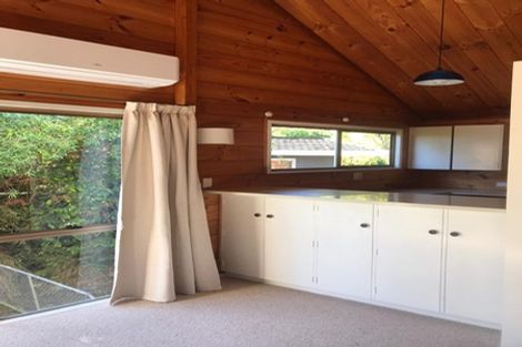 Photo of property in 104 Winara Avenue, Waikanae, 5036