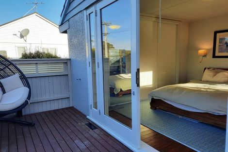 Photo of property in 1/40 East Coast Road, Milford, Auckland, 0620