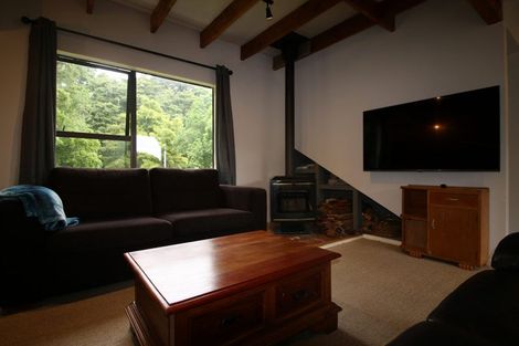 Photo of property in 331 Otaki Gorge Road, Hautere, Otaki, 5582