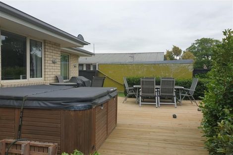 Photo of property in 1/6 Ruddenklau Lane, Bishopdale, Christchurch, 8053