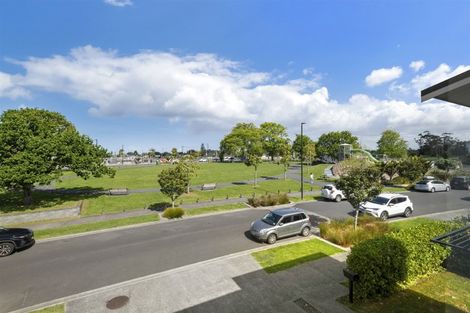 Photo of property in 37 Whenuapai Drive, Whenuapai, Auckland, 0618