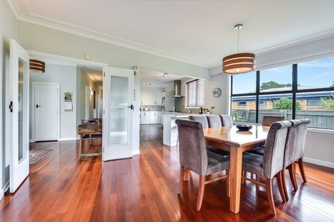 Photo of property in 10 Martin Street, Fairfield, Hamilton, 3214