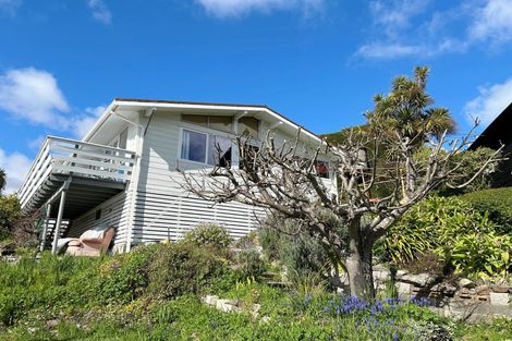 Photo of property in 18 Te Ra Crescent, Diamond Harbour, 8972
