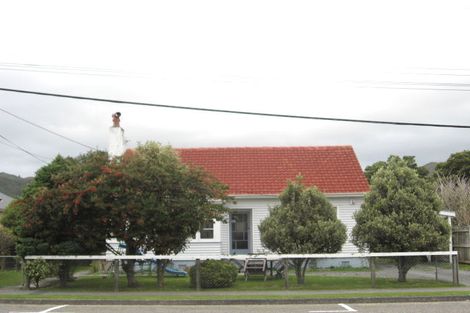 Photo of property in 77 Pilmuir Street, Hutt Central, Lower Hutt, 5010
