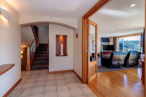 Photo of property in 33 Northview Crescent, Belleknowes, Dunedin, 9011