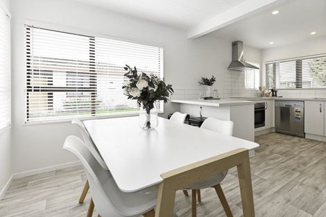 Photo of property in 101c Riverslea Road South, Parkvale, Hastings, 4122