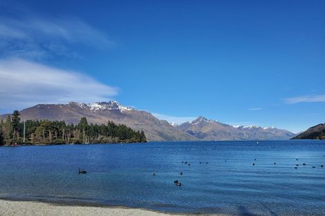 Photo of property in 1 Lynch Lane, Queenstown Hill, 9300