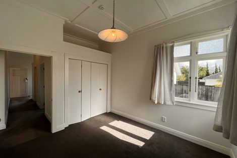 Photo of property in 11 Norwood Road, Bayswater, Auckland, 0622