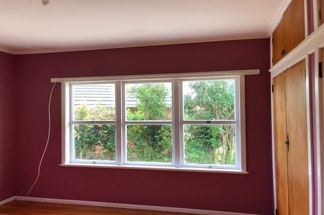 Photo of property in 6 Fairdene Avenue, Henderson, Auckland, 0610