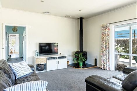 Photo of property in 17 Goddard Road, Tasman, Upper Moutere, 7173