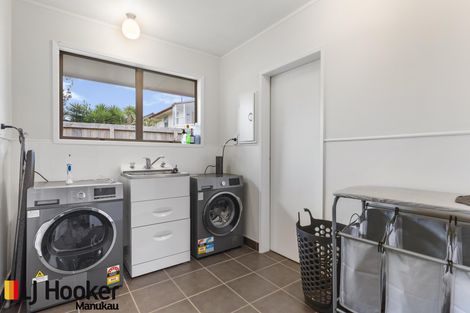 Photo of property in 328 Great South Road, Opaheke, Papakura, 2113