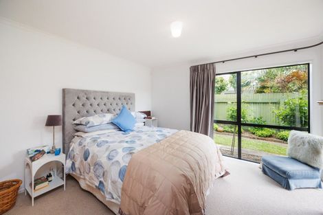 Photo of property in 3 Winston Avenue, Hokowhitu, Palmerston North, 4410