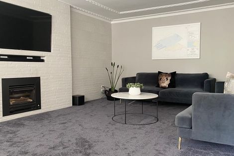 Photo of property in 65 Govett Avenue, Frankleigh Park, New Plymouth, 4310