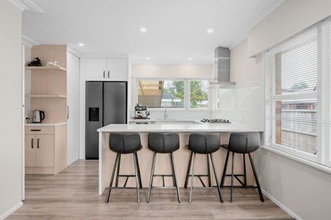 Photo of property in 23 Rutherford Street, Chedworth, Hamilton, 3210