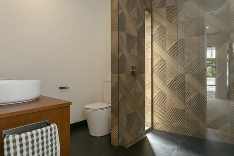 Photo of property in 60 Seven Oaks Drive, Kinloch, 3377