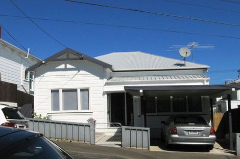 Photo of property in 4 Douro Avenue, Newtown, Wellington, 6021