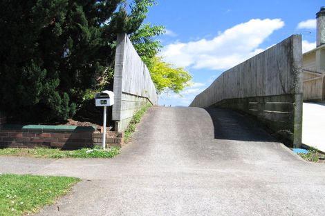 Photo of property in 2/39 Hillcrest Road, Papatoetoe, Auckland, 2025