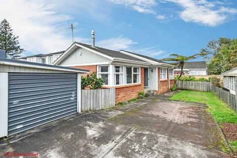 Photo of property in 2/8 Charles Street, Papatoetoe, Auckland, 2025