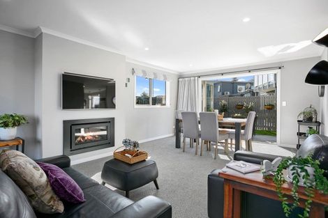 Photo of property in 46 Plescher Crescent, Leamington, Cambridge, 3432