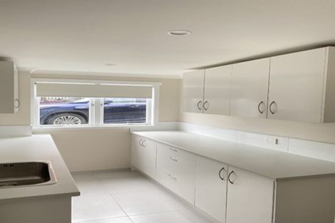 Photo of property in 111 Sunrise Avenue, Murrays Bay, Auckland, 0630