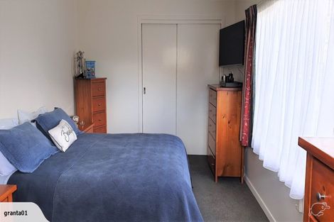 Photo of property in 34 Knights Road, Rothesay Bay, Auckland, 0630