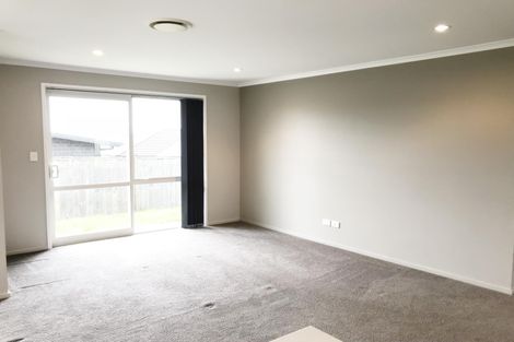 Photo of property in 9 Mcneish Place, Pokeno, 2402