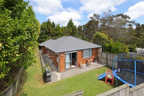 Photo of property in 115c Woodglen Road, Glen Eden, Auckland, 0602