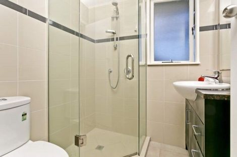 Photo of property in 1/73 Bond Crescent, Forrest Hill, Auckland, 0620