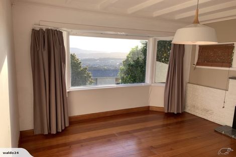 Photo of property in 88 Kinghorne Street, Strathmore Park, Wellington, 6022