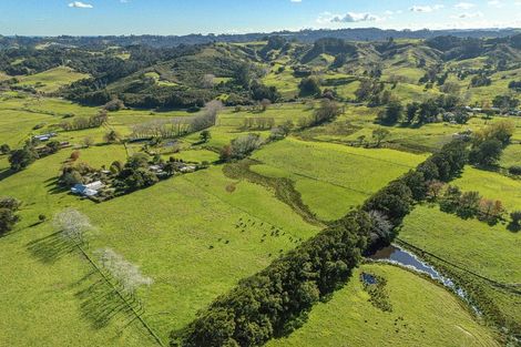 Photo of property in 174 Stoney Creek Road, Kaukapakapa, 0873